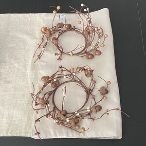 Set of 2 Candle Rings with Faux Artificial Acorns & Pip Berries Excellent Shape